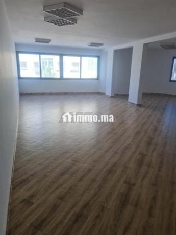 plateau-bureau-vente-ou-location-hopitaux-big-0