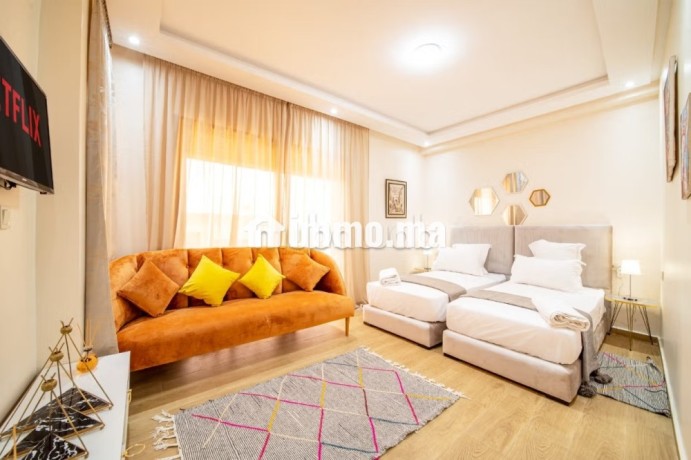 vente-luxueuse-villa-front-golf-big-13