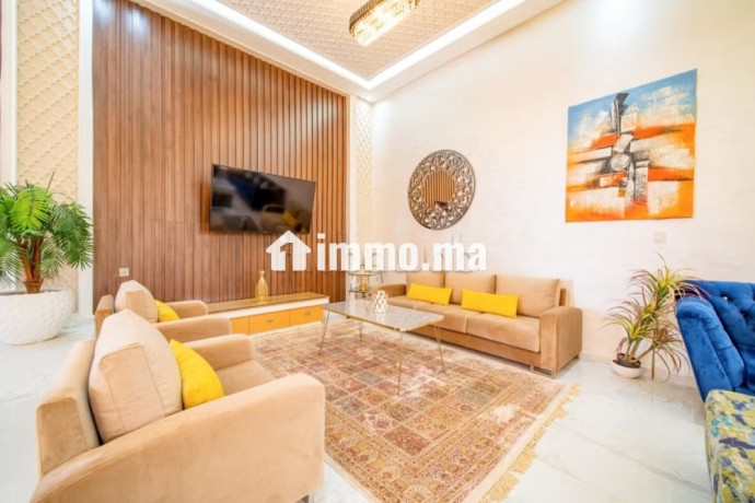 vente-luxueuse-villa-front-golf-big-16