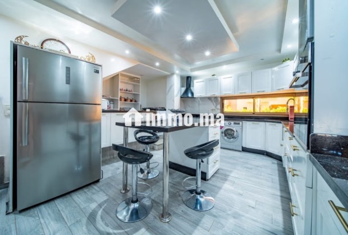 vente-luxueuse-villa-front-golf-big-8