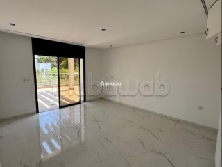 Maison de luxe à louer à Souissi. 5 chambres. Air conditionné et cheminée - Villa à louer - Rabat