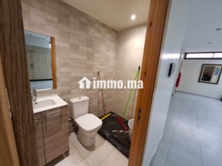 Triplex à vendre à HARHOURA - Appartement à vendre - Autre