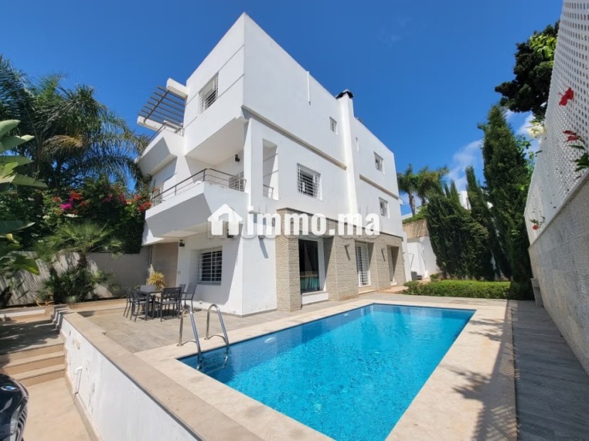 Villa triplex avec piscine à Anfa - Location Immobilier - Casablanca - photo 1