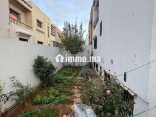 Joli villa a vendredi à nakhil Hay Riad - Villa à vendre - Rabat