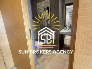 Tres joli produit sur cfc moderne - Appartement à louer - Casablanca