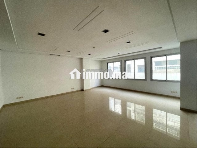 Plateau Bureau Profs 124m2 a Abdel Moumen - Location Immobilier - Casablanca - photo 3