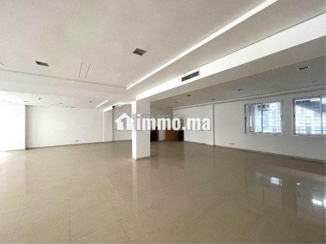 Plateau Bureau Profs 124m2 a Abdel Moumen - Location Immobilier - Casablanca - photo 4