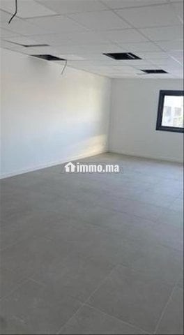 Plateau bureau neuf à louer à Quartier du Parc - Location Immobilier - Mohammedia - photo 2
