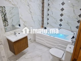 Villas de luxe à louer à Asilah. Surface de 600 m². Porte blindée et résidence sécurisée - Villa à vendre - Asilah