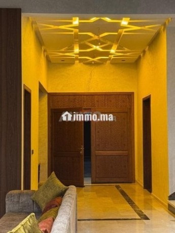 vente-villa-7-pieces-de-1300-m2-a-marrakech-big-8