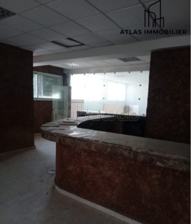 magasin-a-vendre-au-niveau-de-hay-riad-big-1