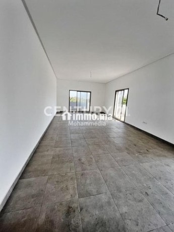 plateau-bureau-a-louer-vue-sur-mer-big-0