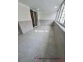centre-ville-superbe-studio-art-deco-a-louer-vide-small-5