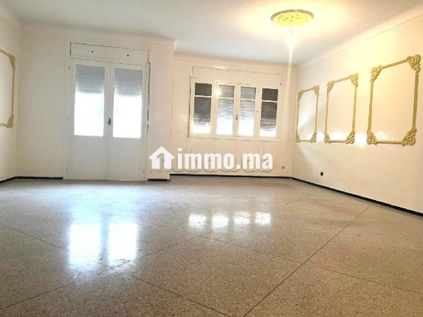 bel-appartement-centre-ville-big-0