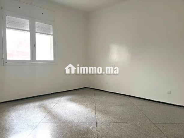 bel-appartement-centre-ville-big-12