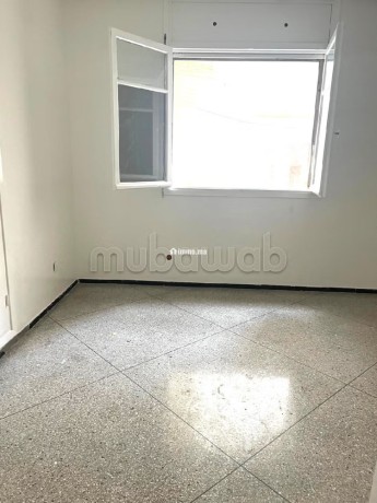 bel-appartement-centre-ville-big-16
