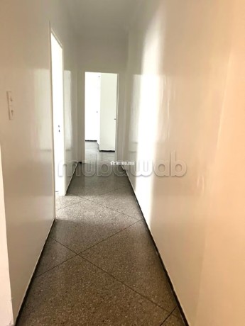 bel-appartement-centre-ville-big-17