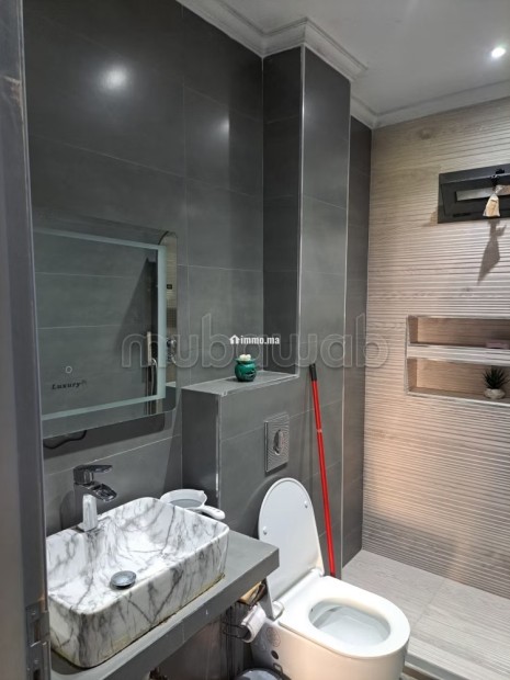 Location saisonnière à De La Plage. 5 pièces. Antenne parabolique, résidence sécurisée - Vente Immobilier - Tanger - photo 8