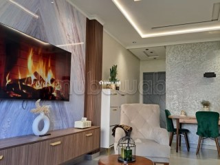 Location saisonnière à De La Plage. 5 pièces. Antenne parabolique, résidence sécurisée - Appartement à vendre - Tanger