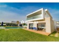 villa-de-luxe-vue-mer-a-taghazout-bay-5-suites-piscine-jardin-small-1