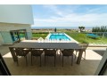 villa-de-luxe-vue-mer-a-taghazout-bay-5-suites-piscine-jardin-small-6