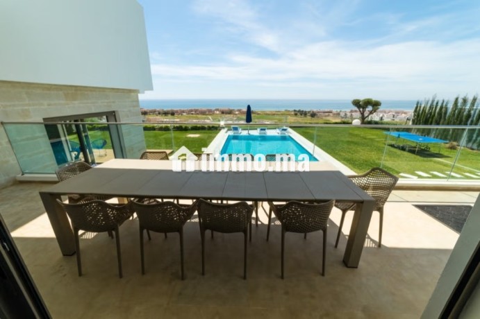 villa-de-luxe-vue-mer-a-taghazout-bay-5-suites-piscine-jardin-big-6