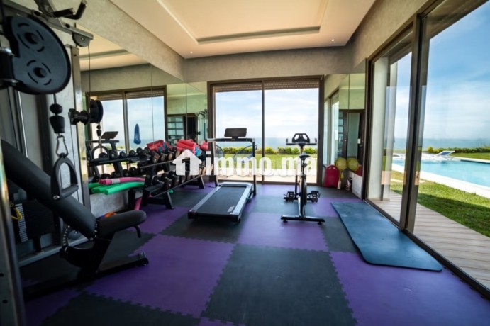 villa-de-luxe-vue-mer-a-taghazout-bay-5-suites-piscine-jardin-big-8