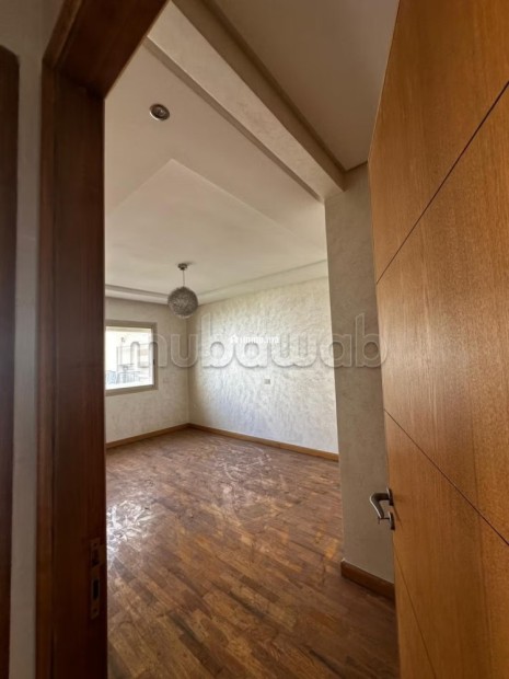 Avec 4 chambres Apprt vide à oasis square - Location Immobilier - Casablanca - photo 1