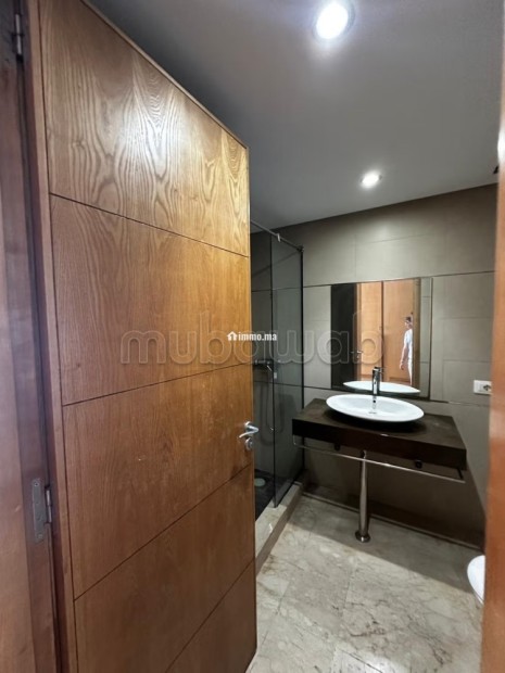 Avec 4 chambres Apprt vide à oasis square - Location Immobilier - Casablanca - photo 7