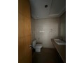 avec-4-chambres-apprt-vide-a-oasis-square-small-9