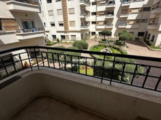 Avec 4 chambres Apprt vide à oasis square - Appartement à louer - Casablanca