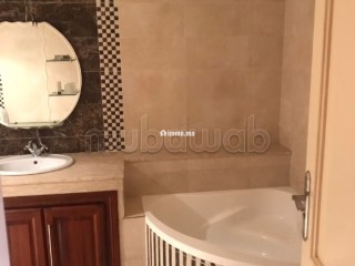 Appartement à coté de la clinique du Maghreb - Appartement à vendre - Casablanca