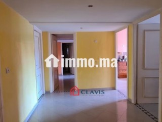 Appartement à coté de la clinique du Maghreb - Appartement à vendre - Casablanca