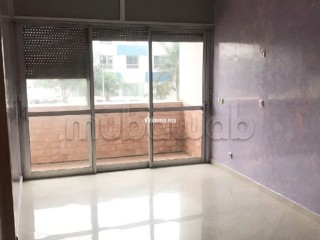 Appartement à coté de la clinique du Maghreb - Appartement à vendre - Casablanca