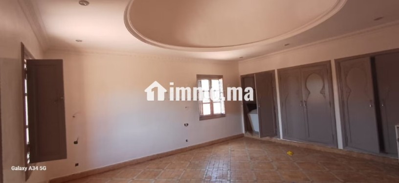 a-vendre-villa-sur-la-route-de-casa-big-12