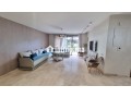 grand-studio-114m2-rez-de-jardin-a-californie-small-0