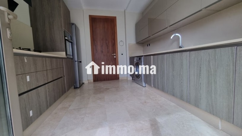 grand-studio-114m2-rez-de-jardin-a-californie-big-16