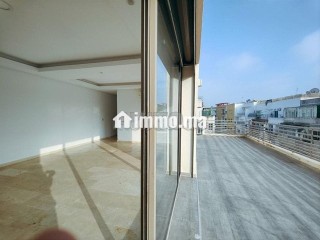 APPARTEMENT TERRASSE À LOUER À BORGOUGNE 160M - Appartement à louer - Casablanca