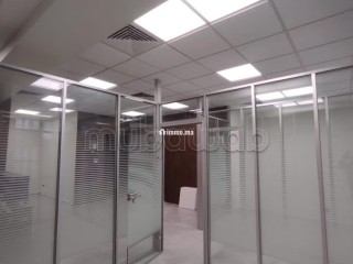 Bureau professionnel 93m2 Moderne et bien situé - Bureau à louer - Casablanca