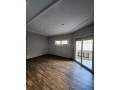 studio-vide-82m2-a-quartier-gauthier-avec-terrasse-small-1