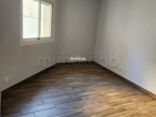 Studio Vide 82m2 à Quartier Gauthier avec Terrasse - Appartement à louer - Casablanca