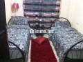 location-saisonniere-a-hamria-5-pieces-confortables-porte-blindee-salon-marocain-small-3