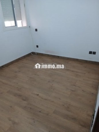 studio-a-louer-vide-big-5