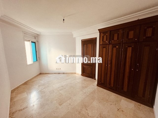 Bureau Prestigieux Avenue Annakhil - Location Immobilier - Rabat - photo 2