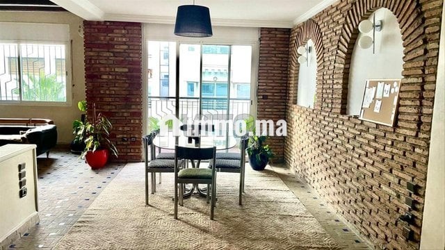 appartement-vide-a-louer-160-m2-style-riad-big-5