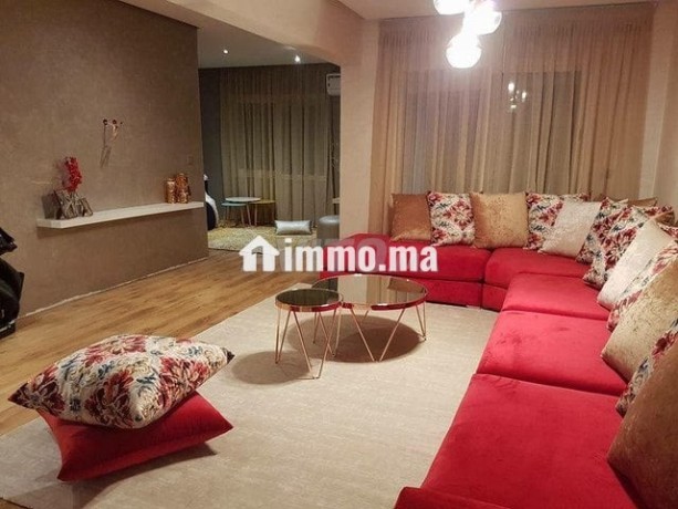 studio-spacieux-67-m2-0-bd-ghandi-big-2