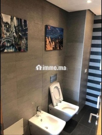 studio-spacieux-67-m2-0-bd-ghandi-big-5