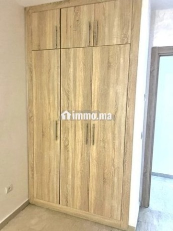 appartement-vide-a-louer-quartier-des-hopitaux-big-5