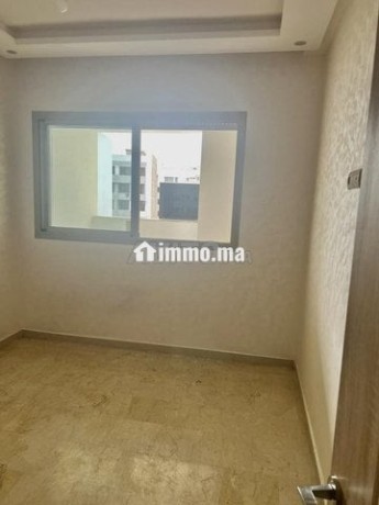 appartement-vide-a-louer-quartier-des-hopitaux-big-6