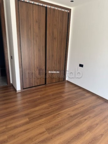 t3-neuf-de-90m2-2-chambres-terrasses-big-5